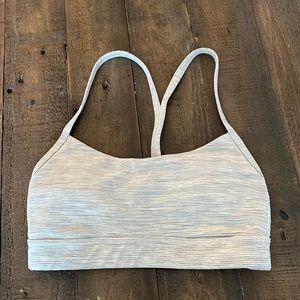 Lululemon- Flow Y Bra Nulu A-C